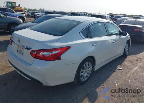 2016 Nissan Altima 2.5 S z USA, uszkodzony, nr VIN 1N4AL3APXGC236145